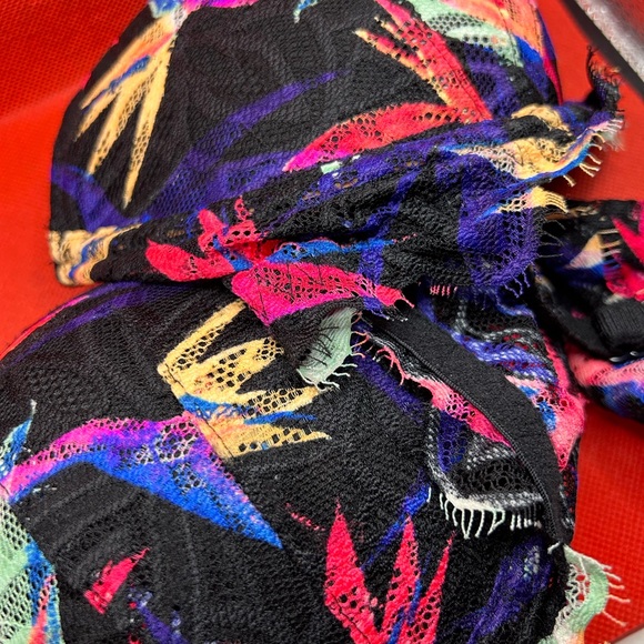 victoria secrets PINK Secret bird of paradise - Picture 9 of 11